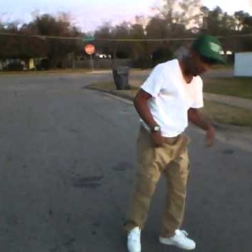 Dennis Wade Photo 2