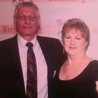 Terri Mescher Photo 6