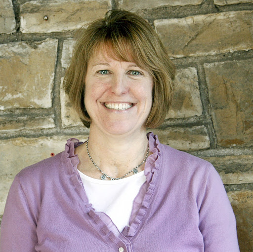 Ellen Mueller Photo 9