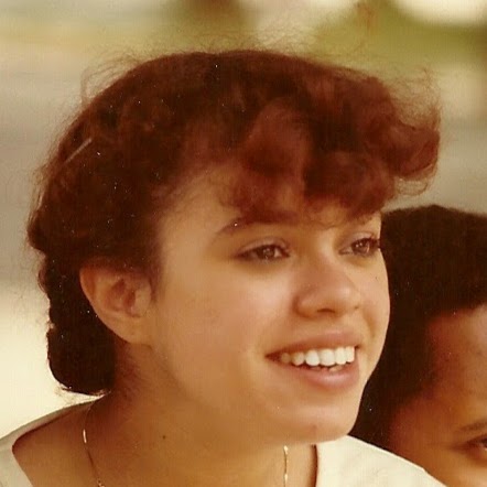 Marilyn Robles Photo 6
