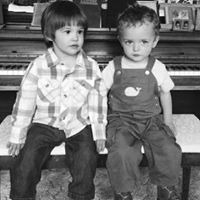 Laurie Harper Photo 33