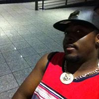 Antonio Henderson Photo 12
