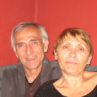 Ester Levy Photo 24