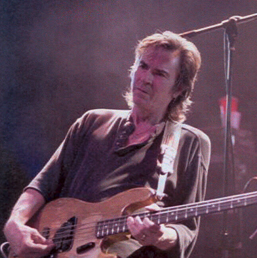 Erik Scott Photo 16