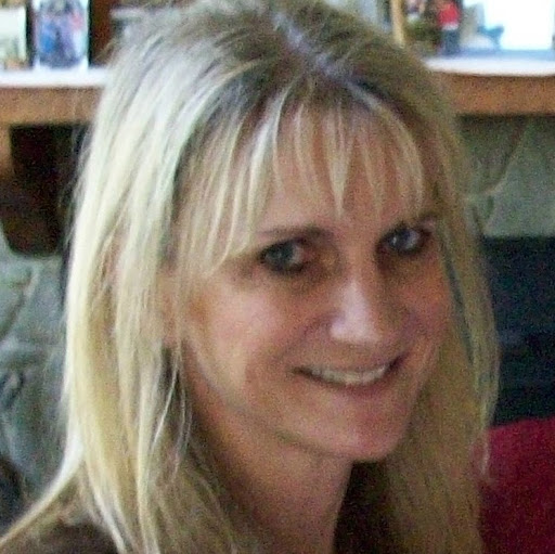 Debbie Long Photo 22