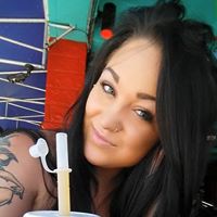 Sarah Paige Photo 39