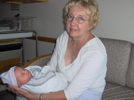 Eileen Phillips Photo 10