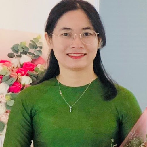 Huong Ho Photo 30