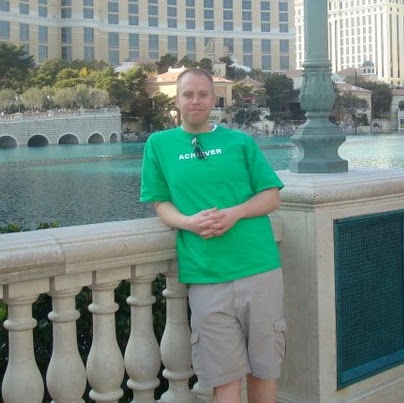 Jeff Lloyd Photo 30