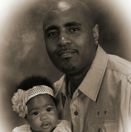 Steven Mitchell Photo 12