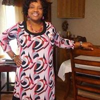 Sandra Lowery Photo 22