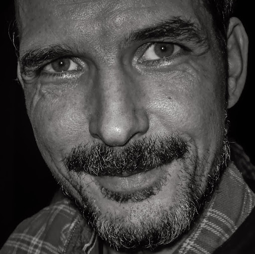 Robert Corrigan Photo 21