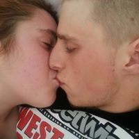 Travis Strong Photo 23