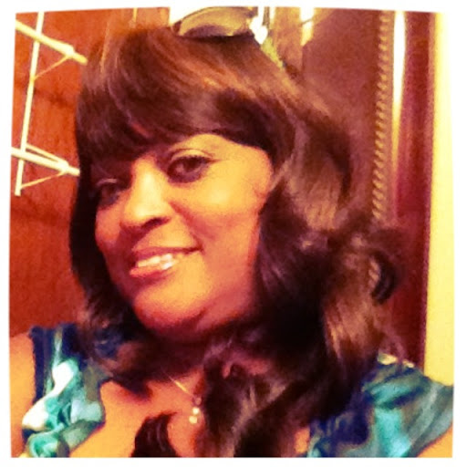 Roslyn Brown Photo 33