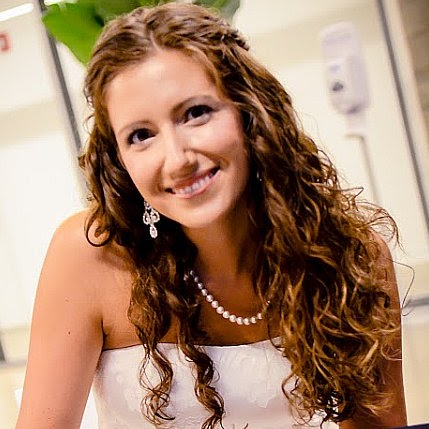 Rebecca Looney Photo 5