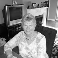 Gloria Shannon Photo 34