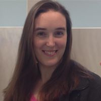Laura Bowman Photo 29