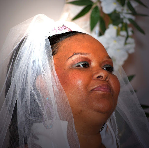 Sharon Vaughn Photo 35