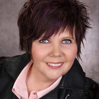 Debbie Kite Photo 10