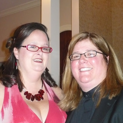 Laura Sullivan Photo 29