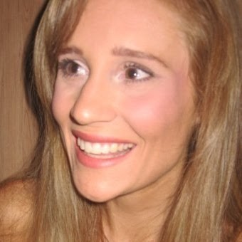 Suzanne Little Photo 33
