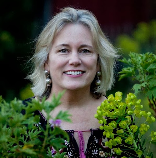 Elizabeth Murray Photo 47