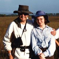 Stephanie Lyon Photo 40