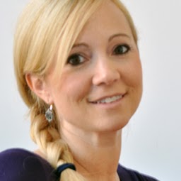 Lindsey Sutton Photo 19