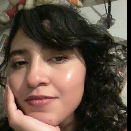 Sara Alcantar Photo 6