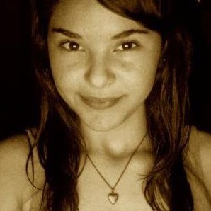 Natalie Guzman Photo 14