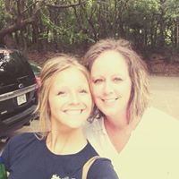 Jennifer Perrine Photo 15