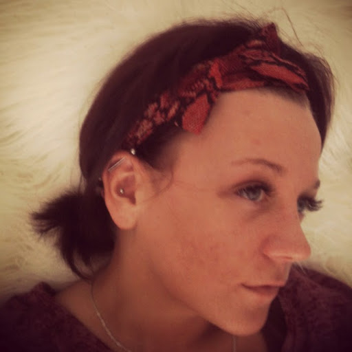 Kerry Sheehan Photo 13