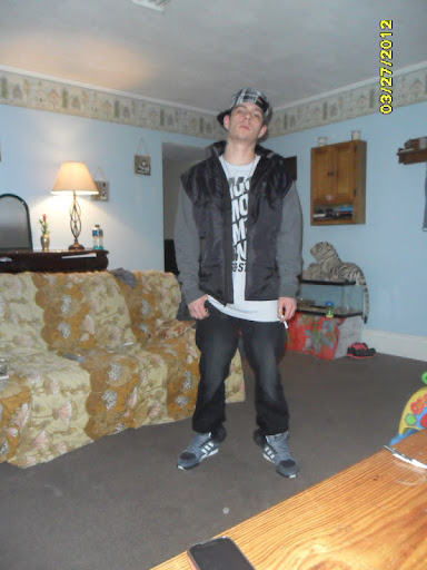 Russell Wade Photo 9