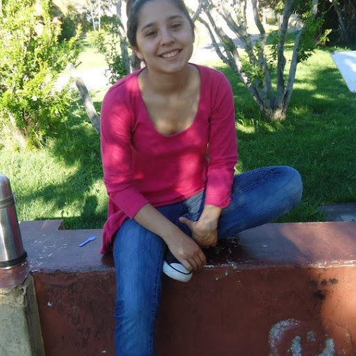 Veronica Tapia Photo 11
