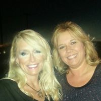 Kelly Lapointe Photo 20