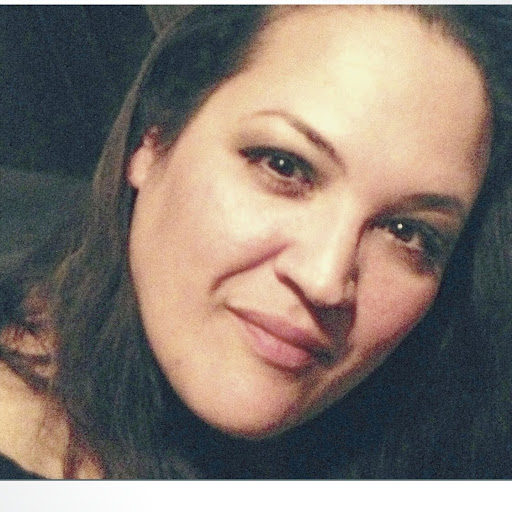 Elizabeth Garza Photo 19