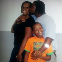 Dominique Watts Photo 9