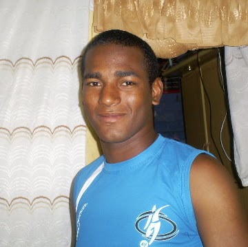 Henry Acevedo Photo 14