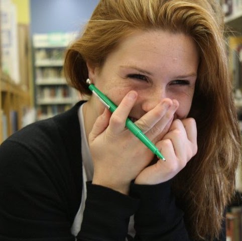 Julia Applegate Photo 9