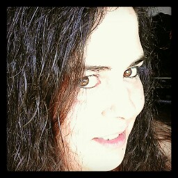 Jessica Huggins Photo 18