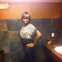 Larae Robinson Photo 6