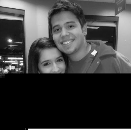 Victoria Garza Photo 14