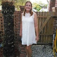 Lori Howard Photo 33