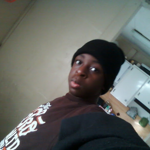 Louis Clark Photo 41