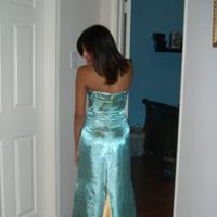 Nicole Lowry Photo 11