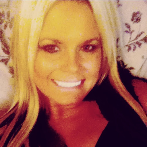 Rebecca Dickey Photo 28