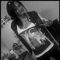 Samantha Sadler Photo 30