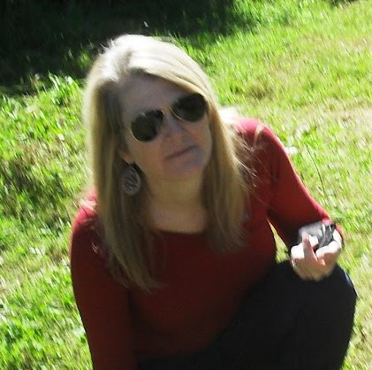 Martha Warren Photo 39