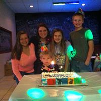 Carrie Spencer Photo 29
