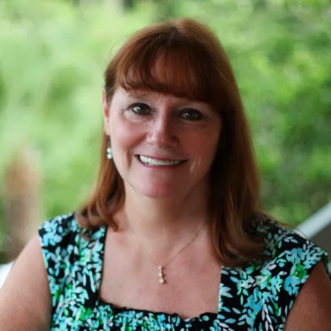 Elizabeth Sullivan Photo 36